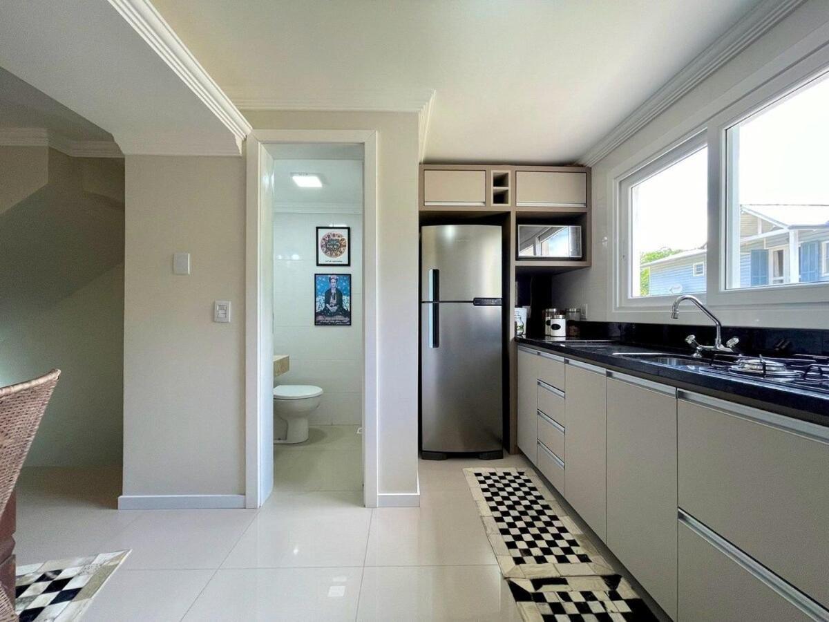 Casa Triplex 3 Dorm A 6Qd Rua Coberta كانيلا المظهر الخارجي الصورة