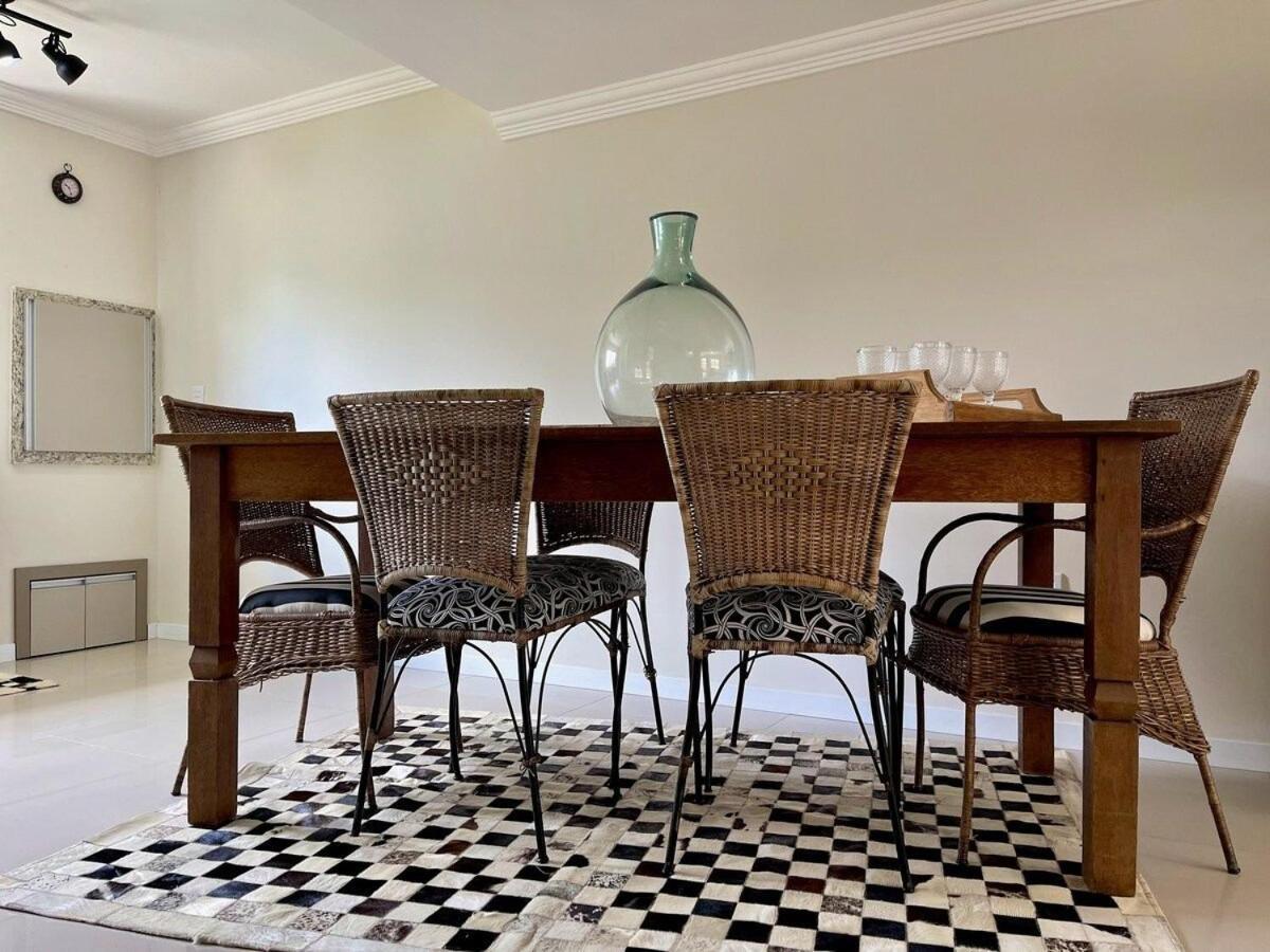 Casa Triplex 3 Dorm A 6Qd Rua Coberta كانيلا المظهر الخارجي الصورة
